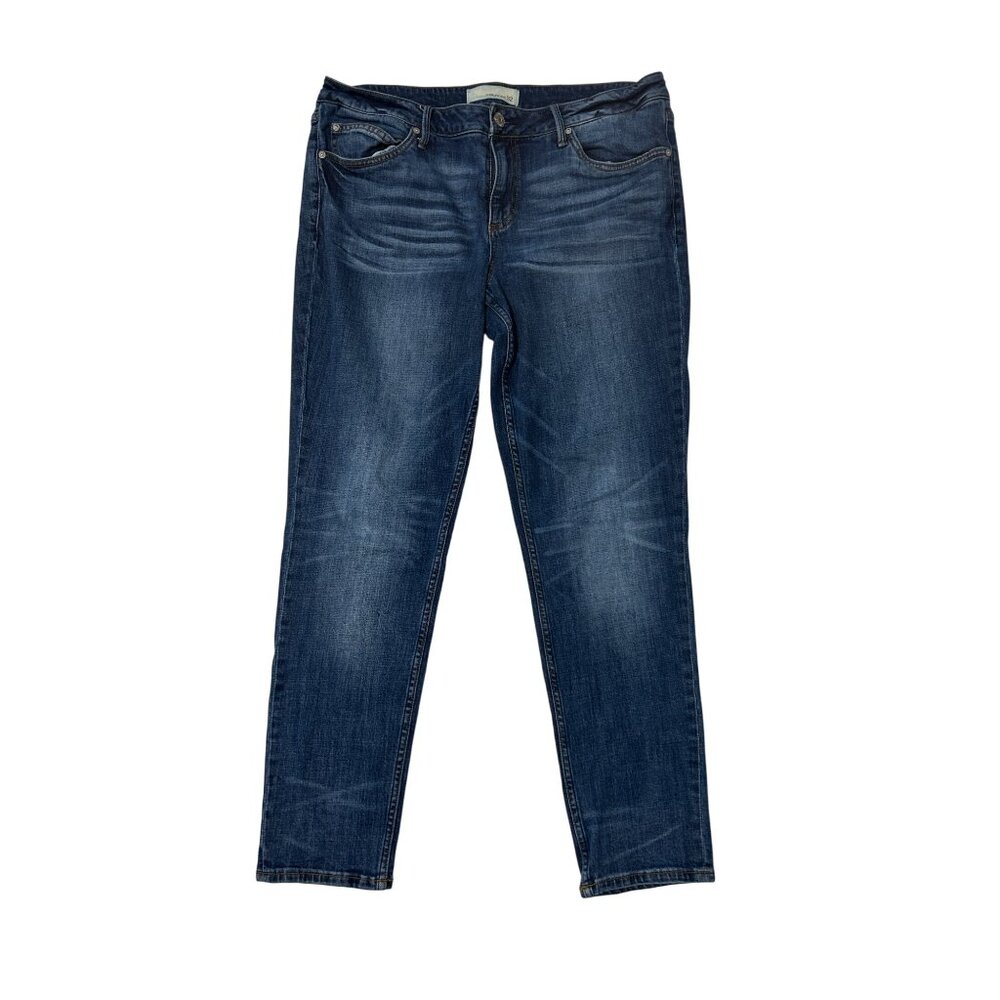 Maurices Womens Distressed Blue Straight-Leg Jeans Size 32 Regular Mid-Rise 1816